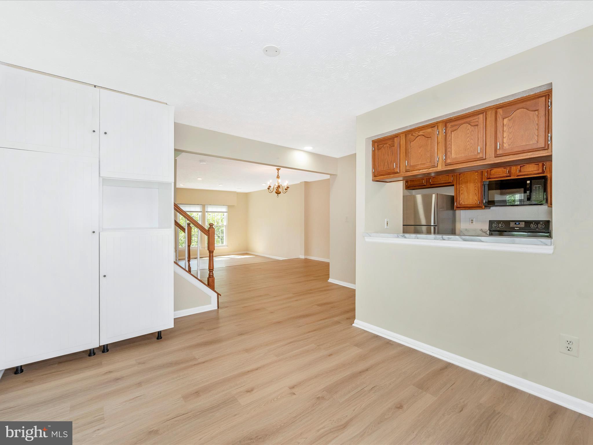 OVERLOOK - Residential Lease