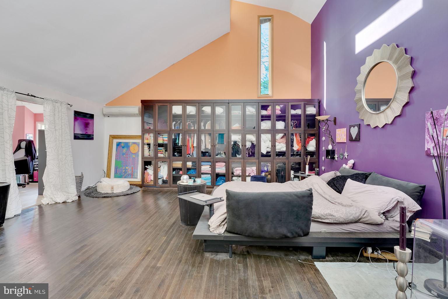 GLADWYNE - Residential