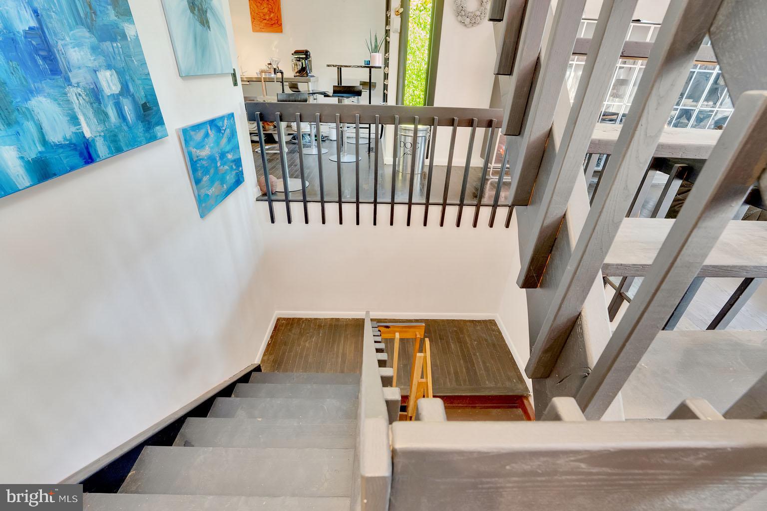 GLADWYNE - Residential