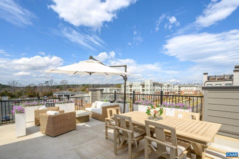 Condo For Sale - 602 Noush Ct Ct #B<br/> CHARLOTTESVILLE, VA 22911