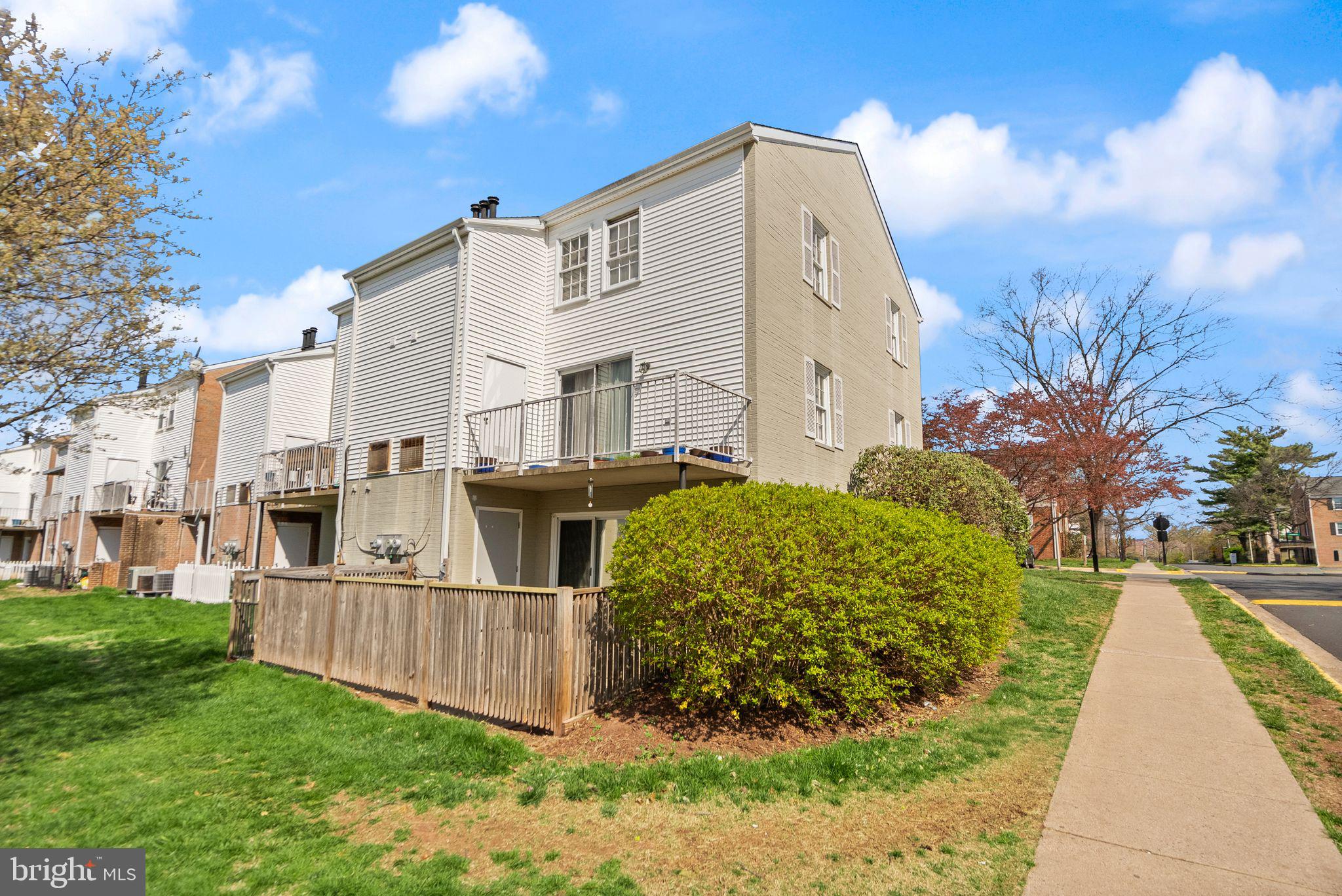 THE MEADOWS - Residential