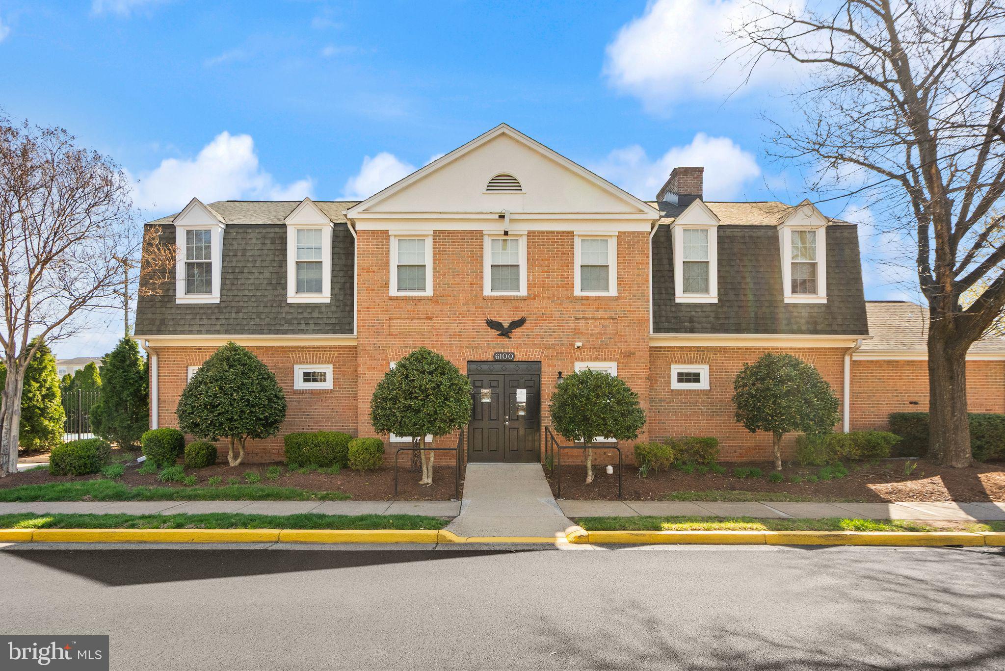 THE MEADOWS - Residential