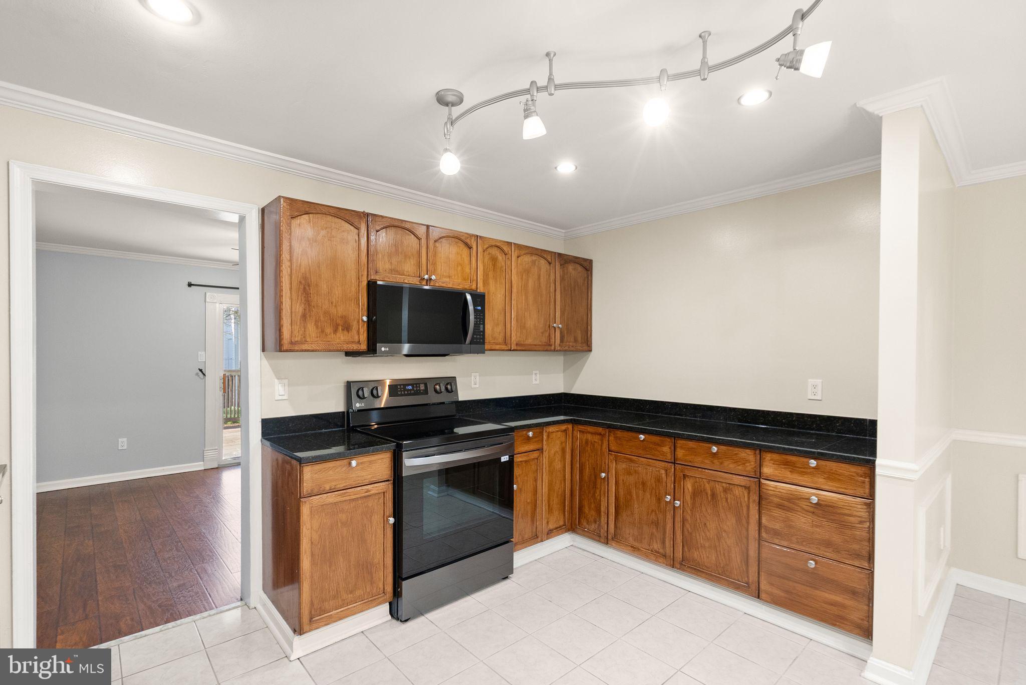 THE MEADOWS - Residential