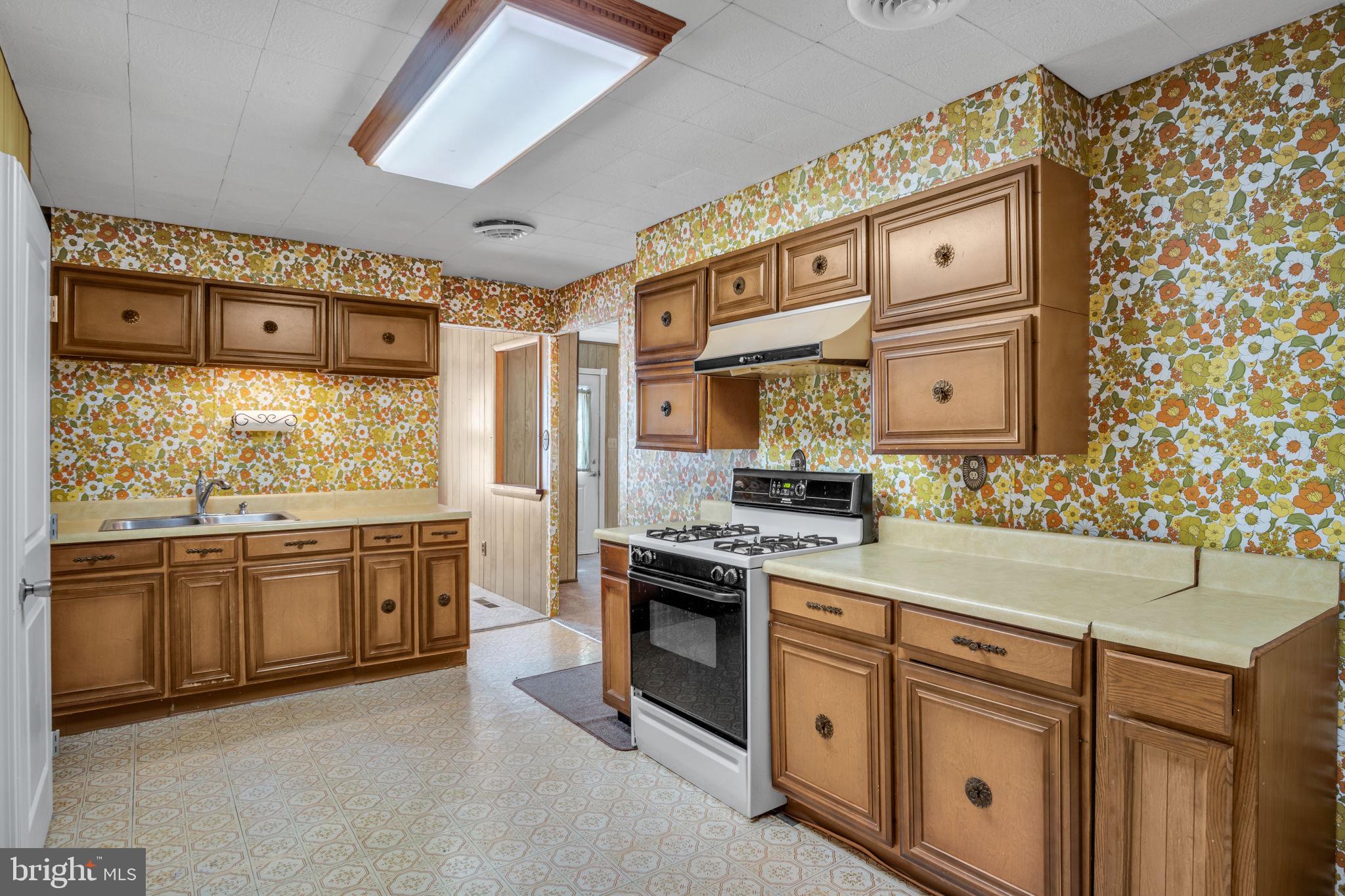 HAMPDEN TWP - Residential