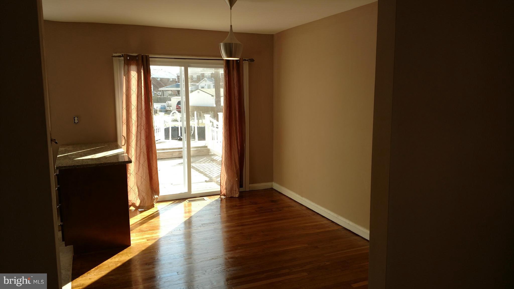 CHARLESMONT - Residential