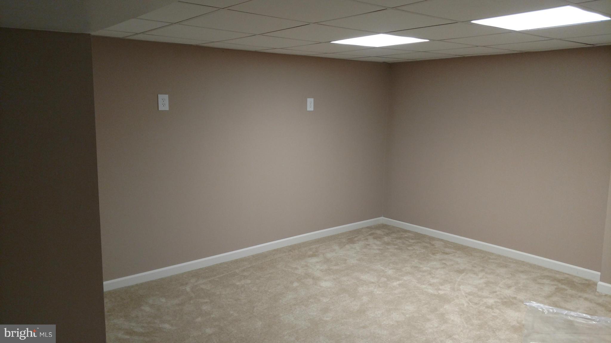 CHARLESMONT - Residential