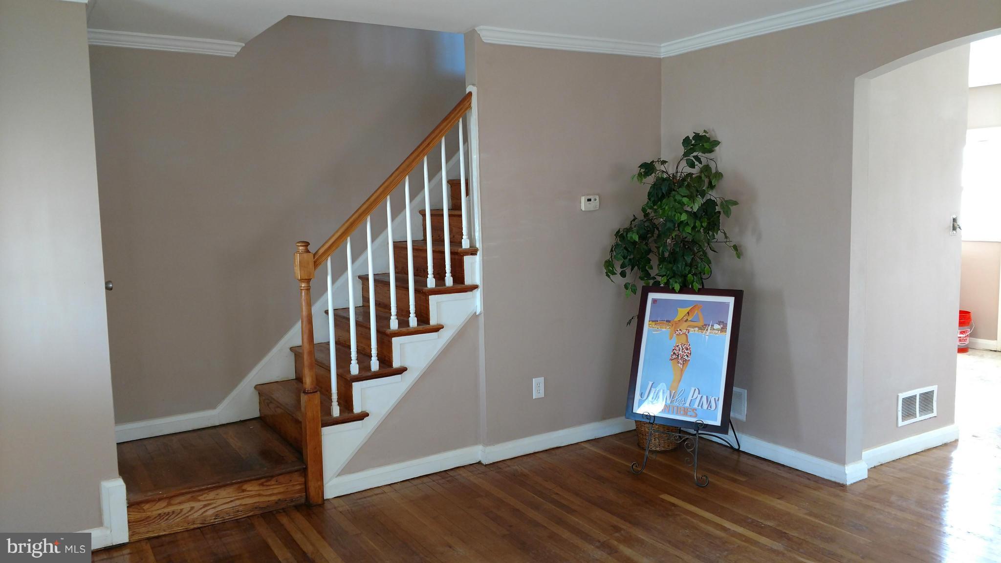 CHARLESMONT - Residential