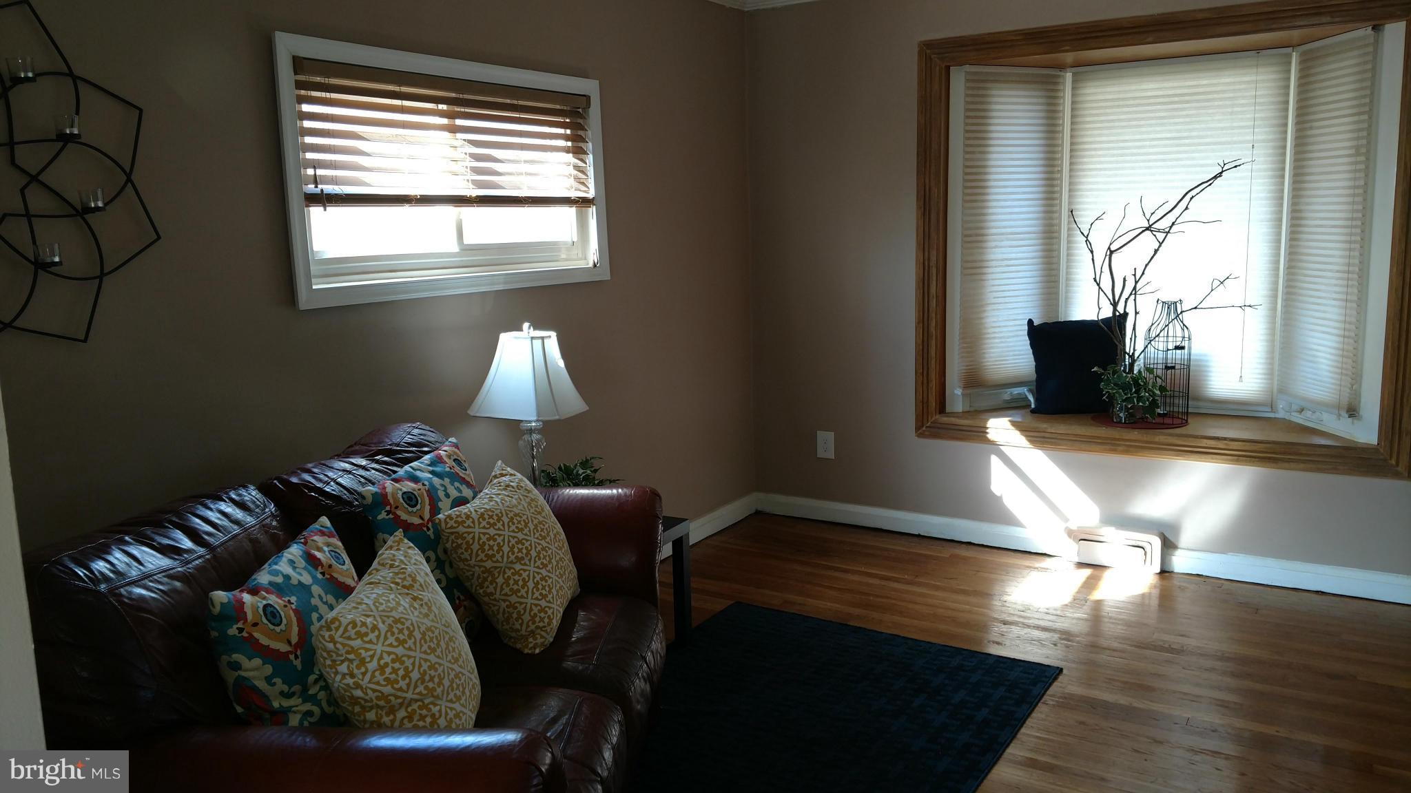 CHARLESMONT - Residential