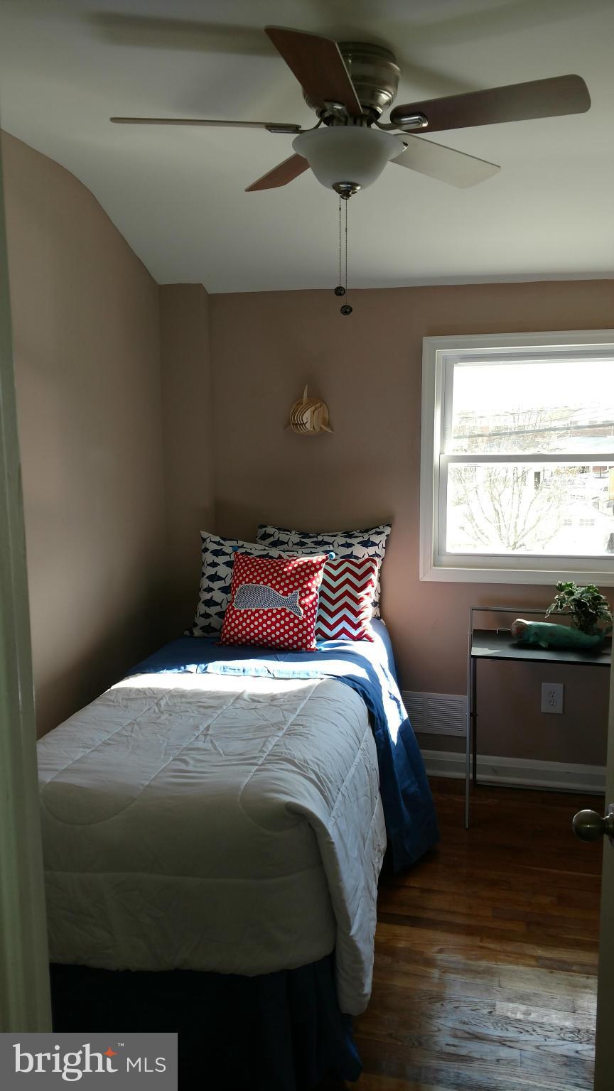 CHARLESMONT - Residential