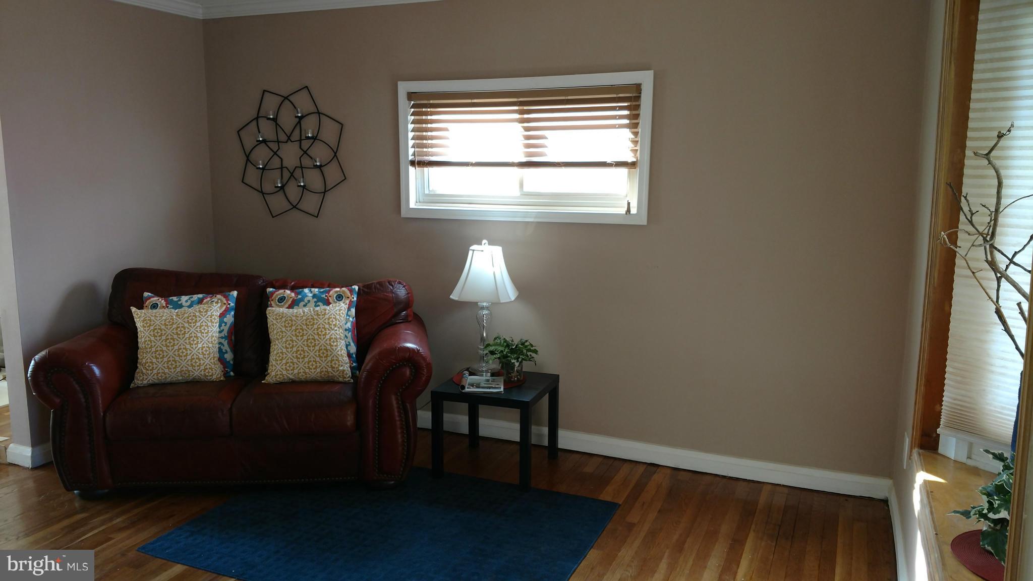 CHARLESMONT - Residential