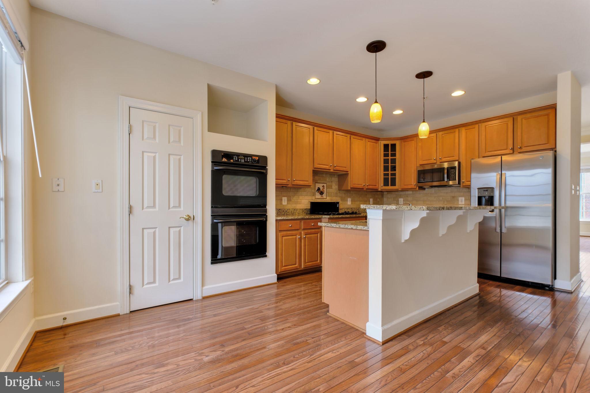 725 RIDGEMONT AVENUE