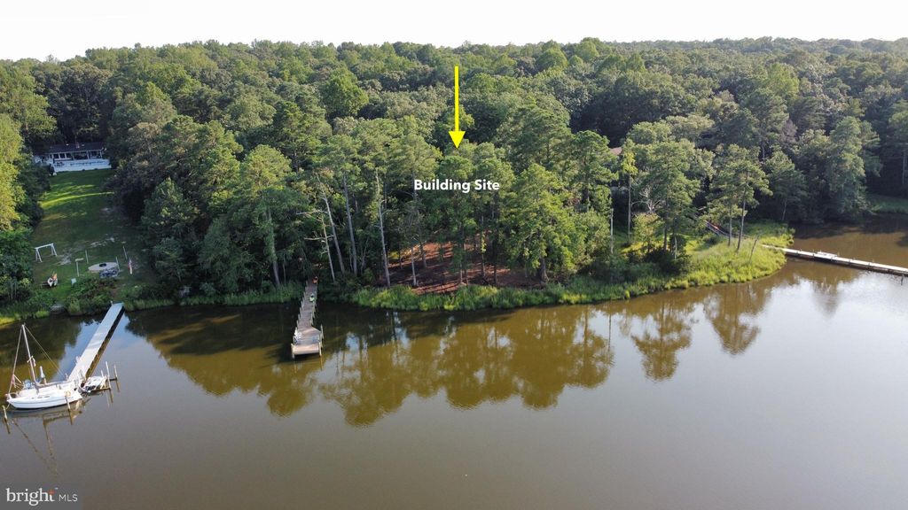Photo of 23 Edmonds Lane, WEEMS, VA 22576 (MLS # VALV2000860)