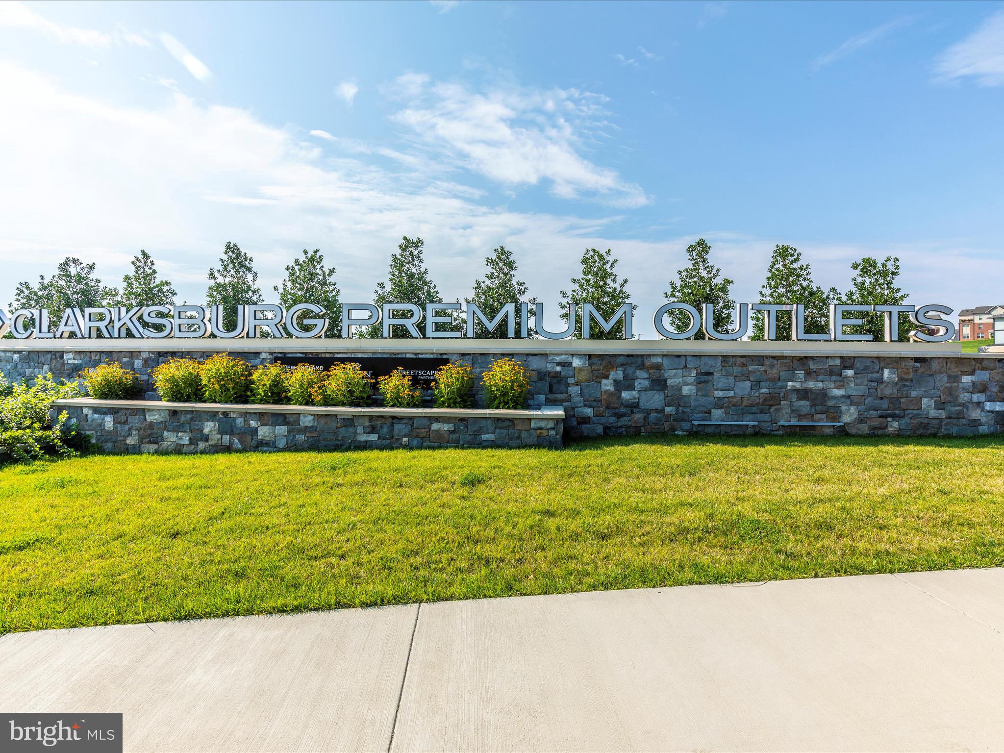 RUNNING BROOK ACRES - Residential