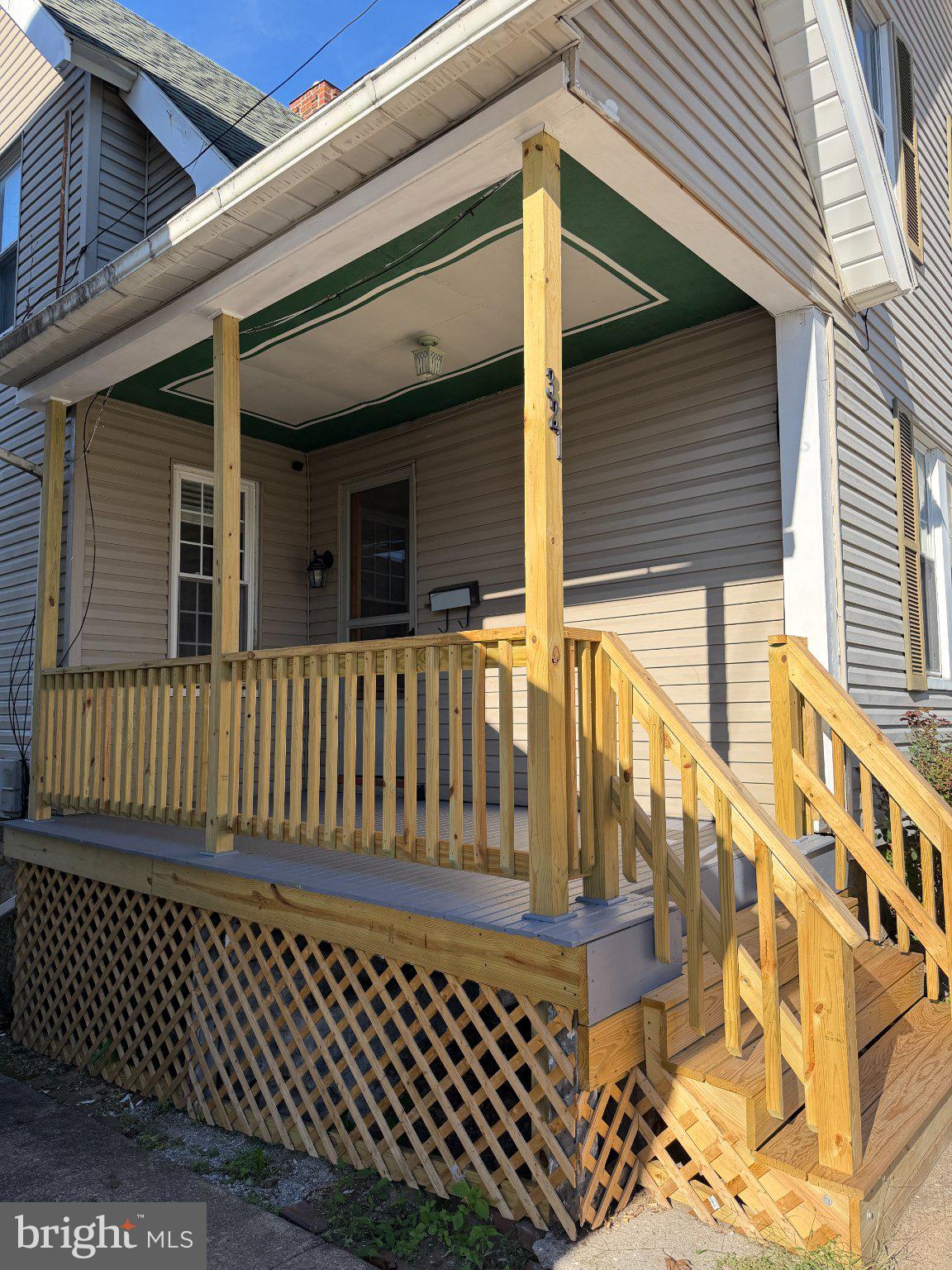 321 E LAMB STREET