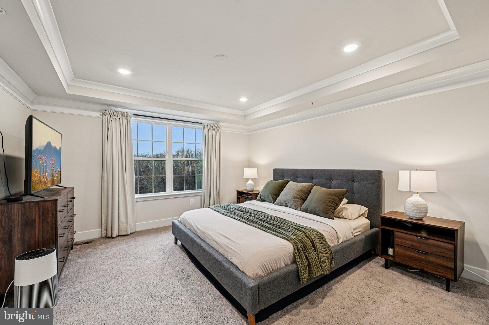 BLUE STREAM - Residential