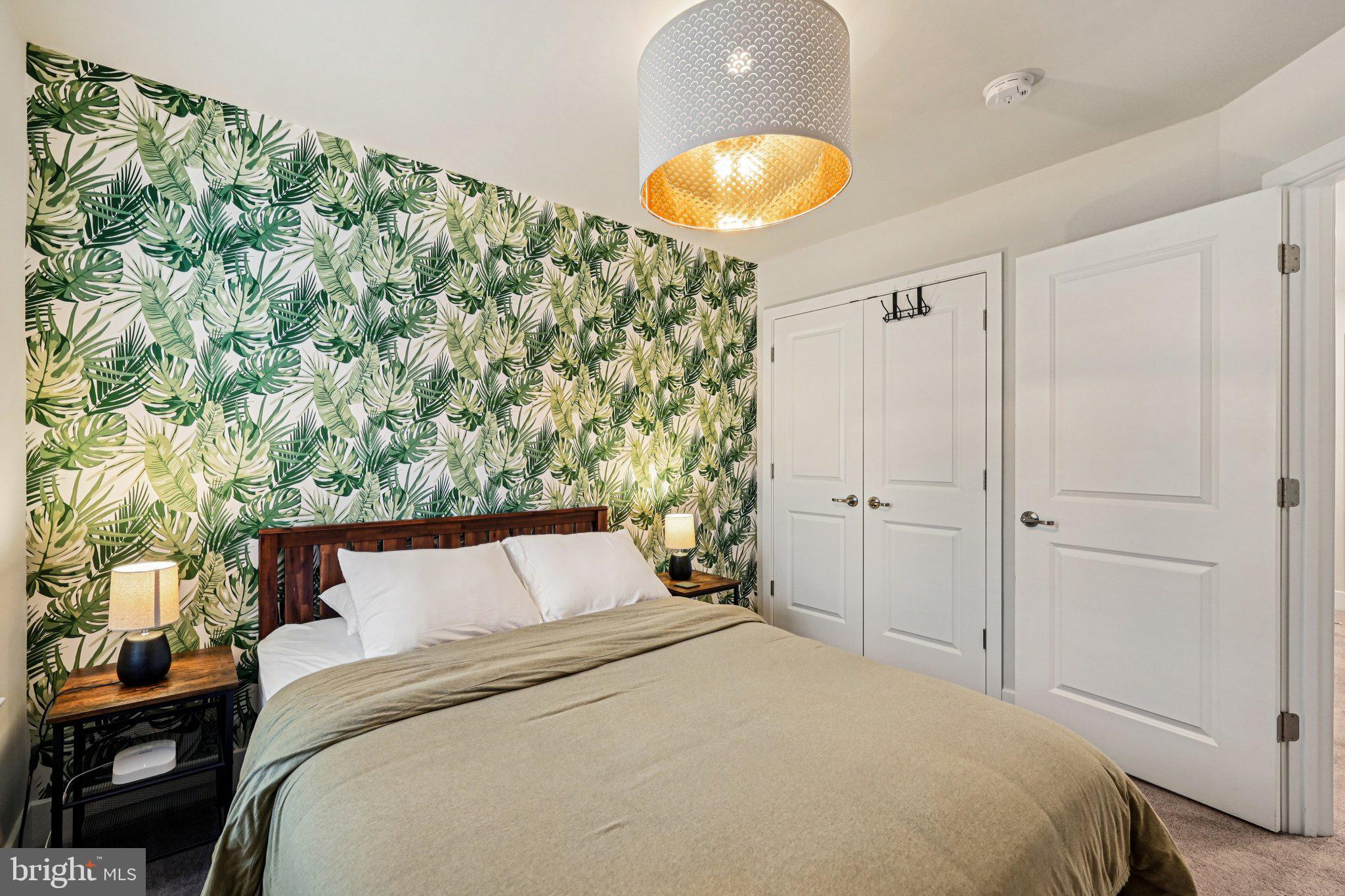 BLUE STREAM - Residential