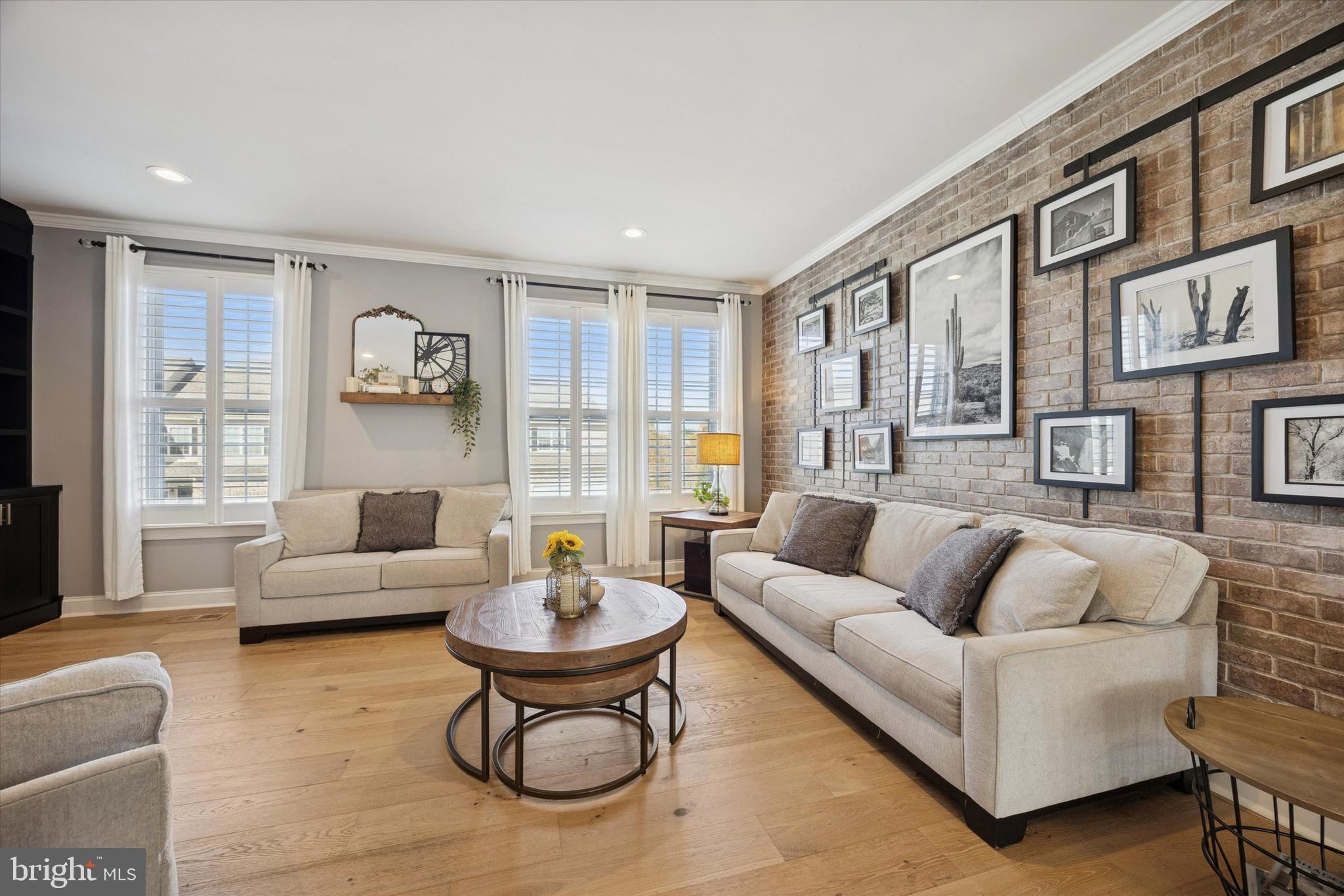 SOUTHVIEW - Residential