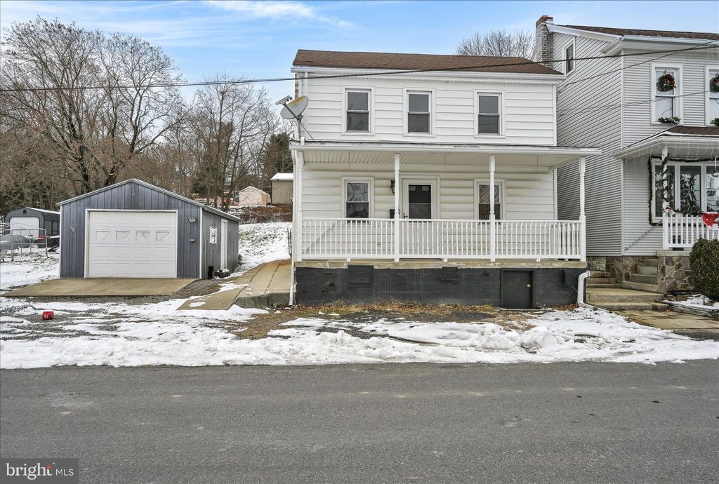Photo of 28 W Donaldson Street, TREMONT, PA 17981 (MLS # PASK2024738)