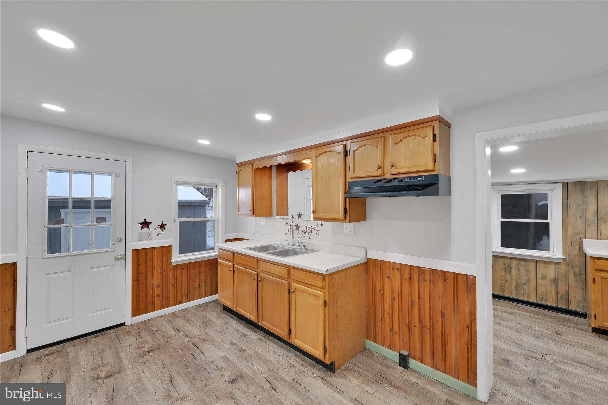 NEWTOWN - Residential