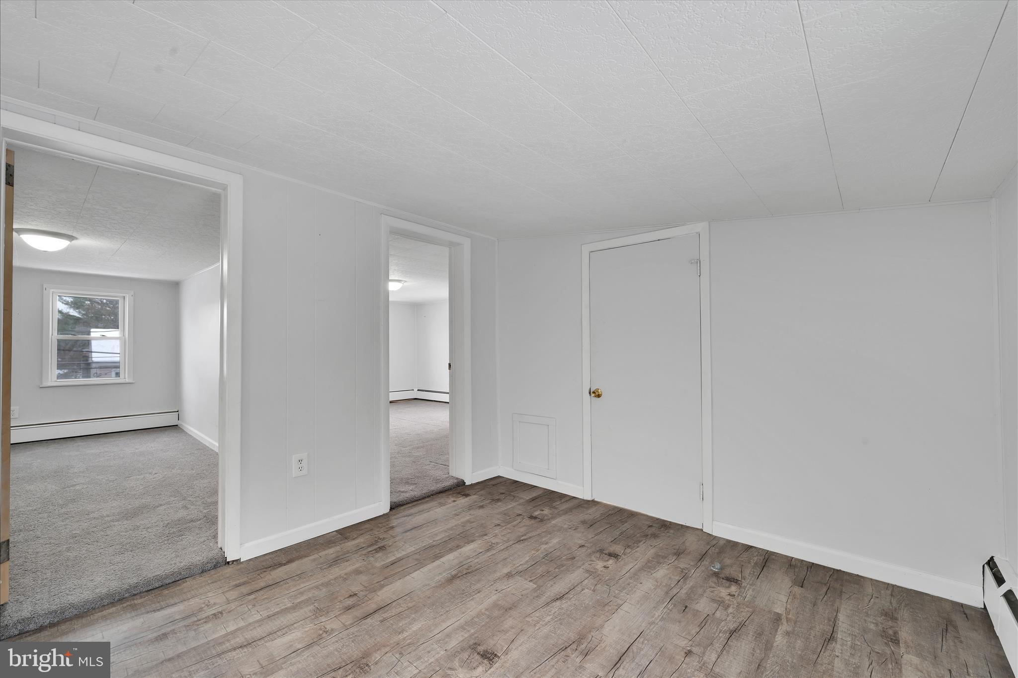 NEWTOWN - Residential