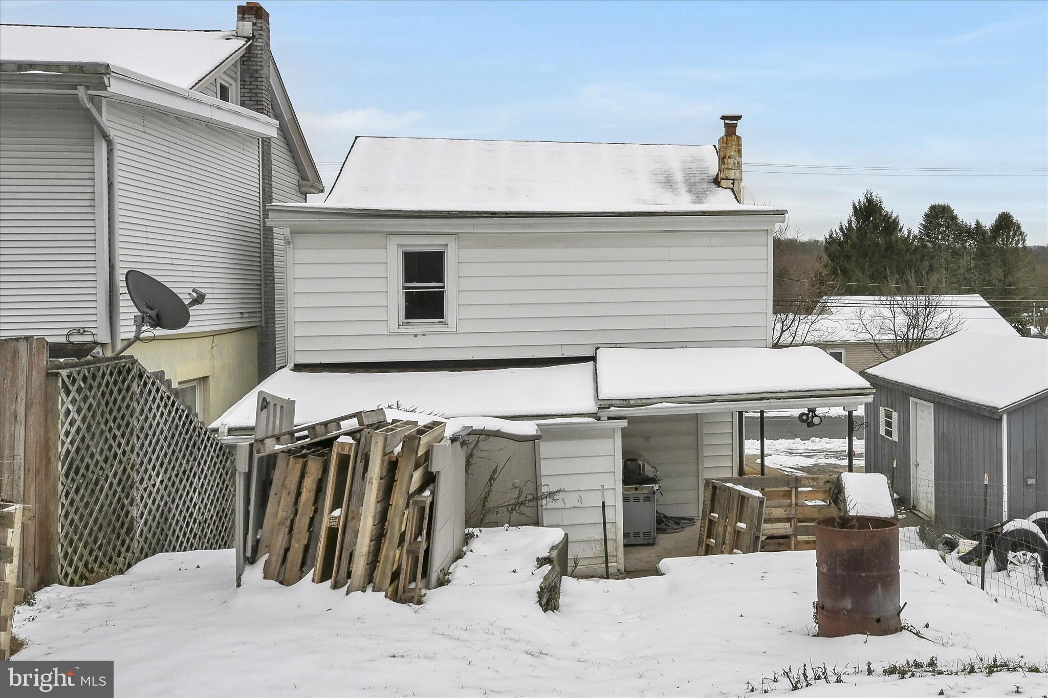 NEWTOWN - Residential