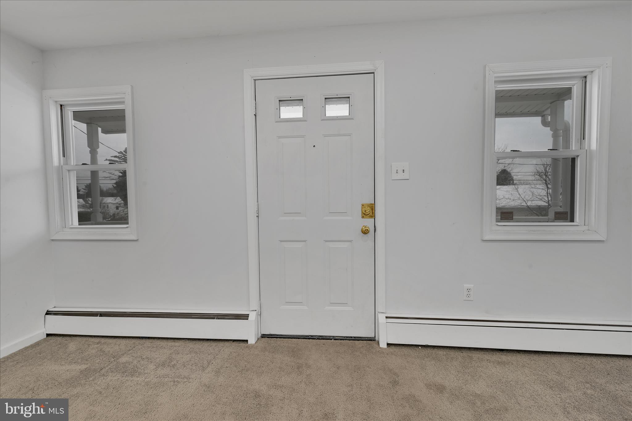 NEWTOWN - Residential