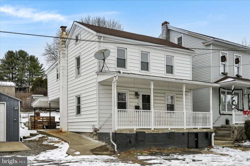Photo of 28 W Donaldson Street, TREMONT, PA 17981 (MLS # PASK2024738)