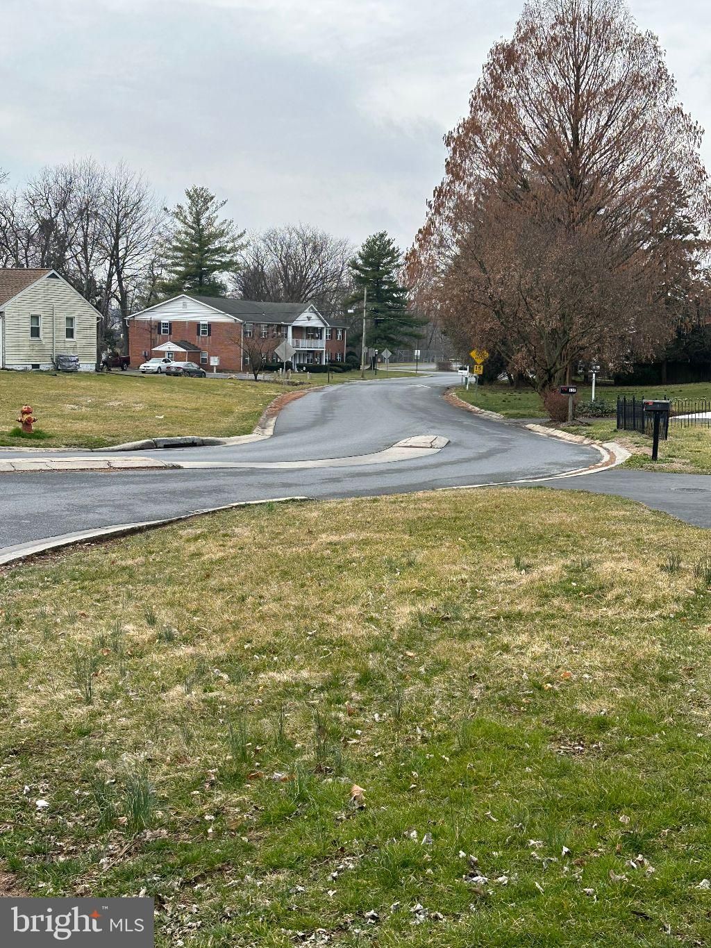 Photo of 121 GLEN MOORE CIR, LANCASTER, PA 17601 (MLS # PALA2029766)