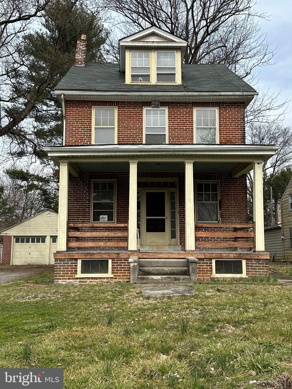 Photo of 121 GLEN MOORE CIR, LANCASTER, PA 17601 (MLS # PALA2029766)