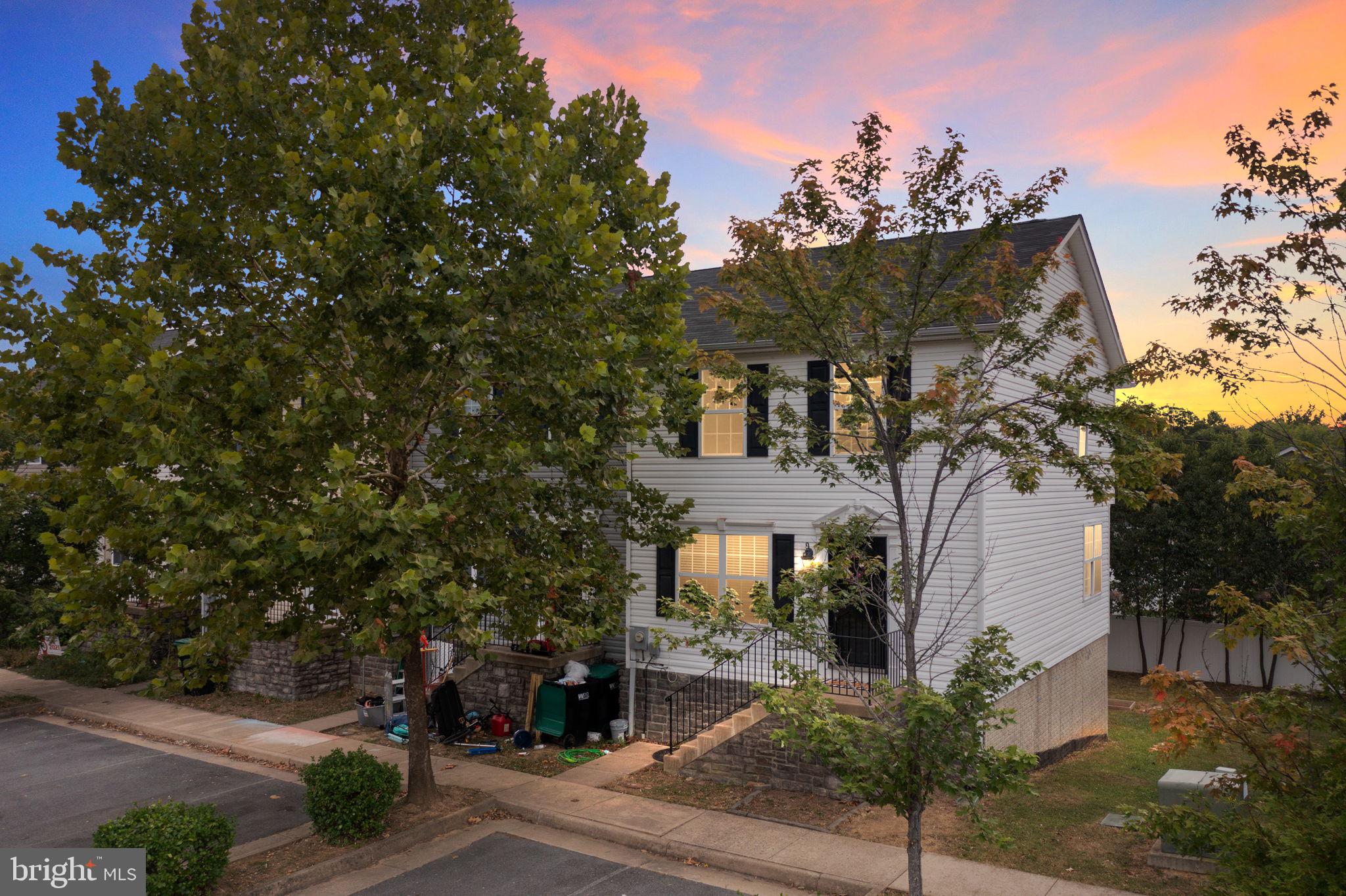 DAVIS STRASBURG - Residential