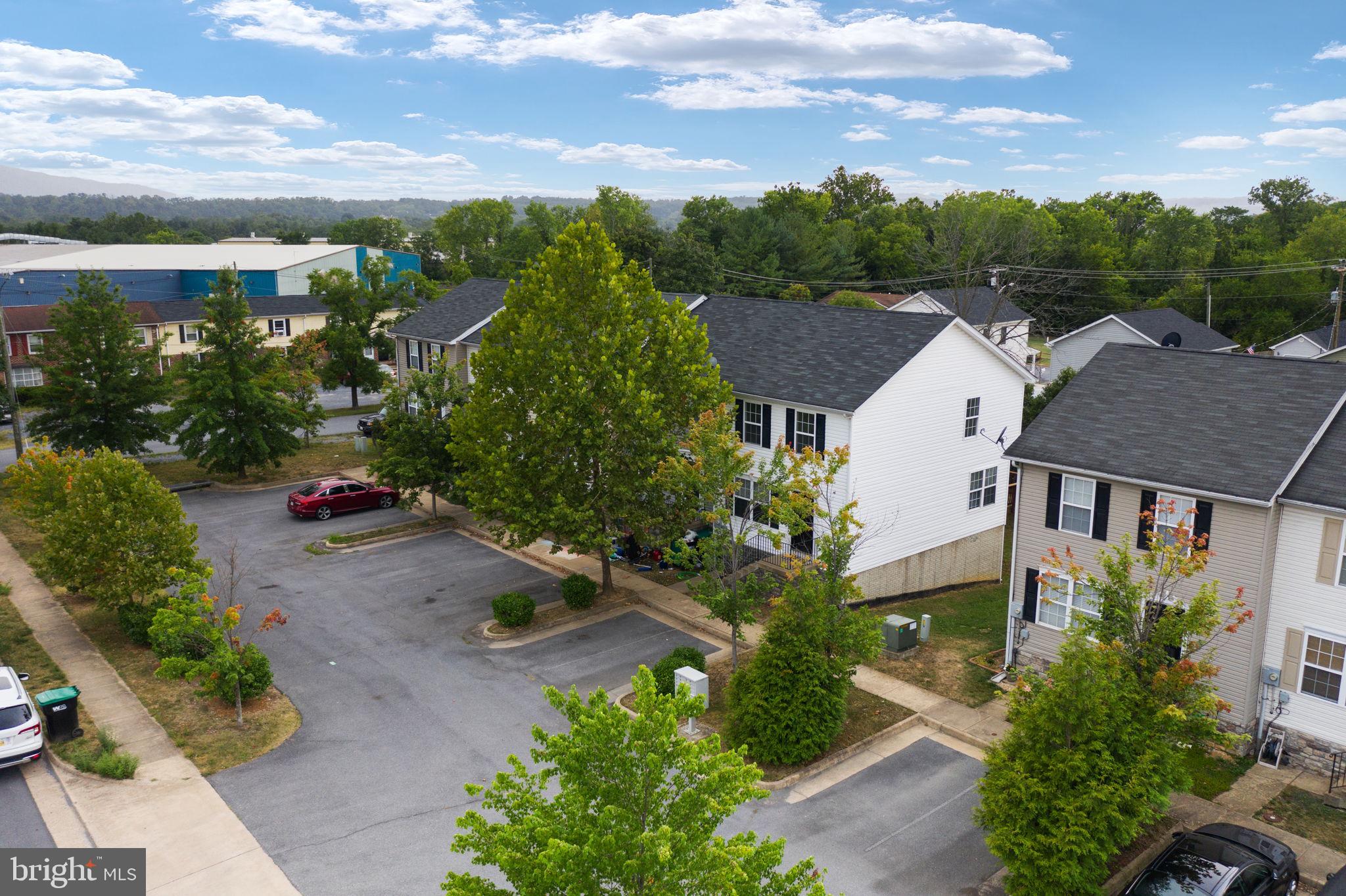 DAVIS STRASBURG - Residential