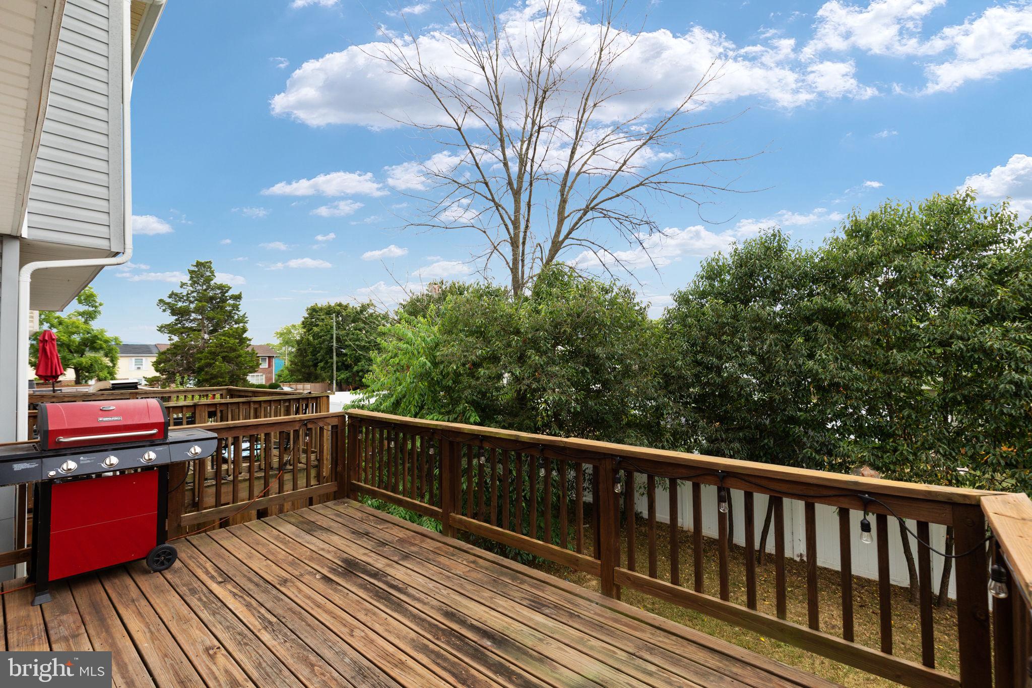 DAVIS STRASBURG - Residential