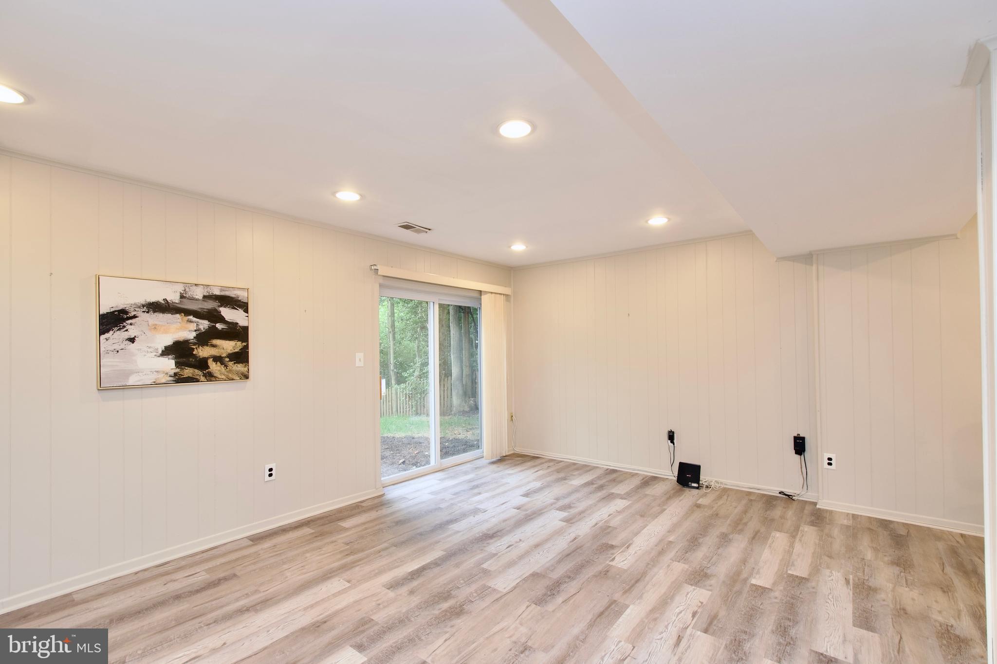 BURKE CENTRE - Residential