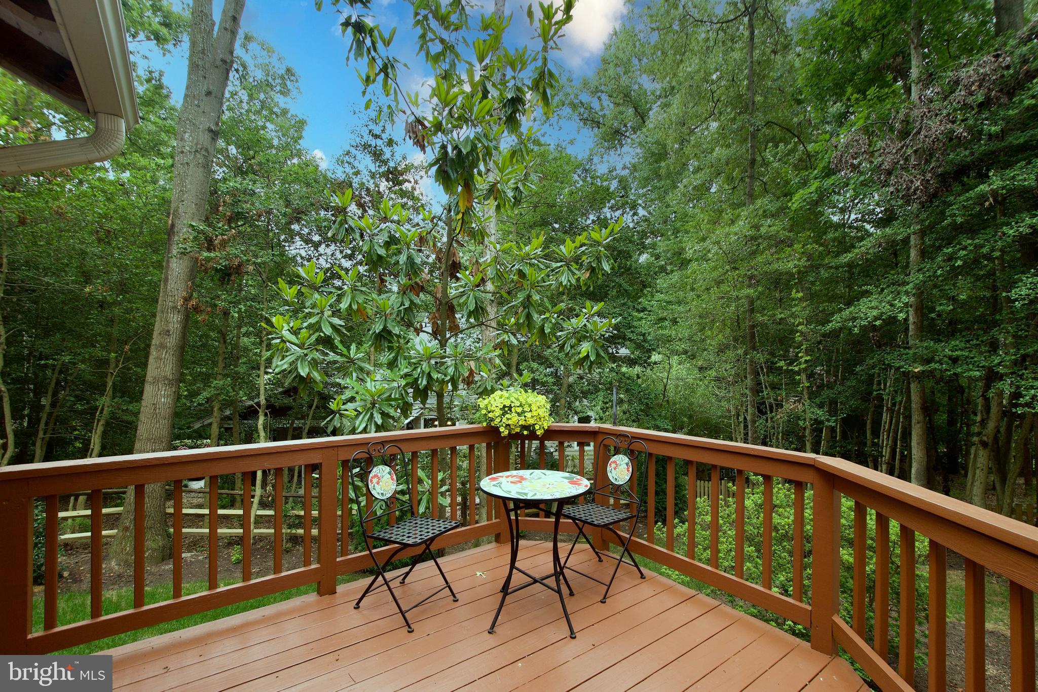 BURKE CENTRE - Residential