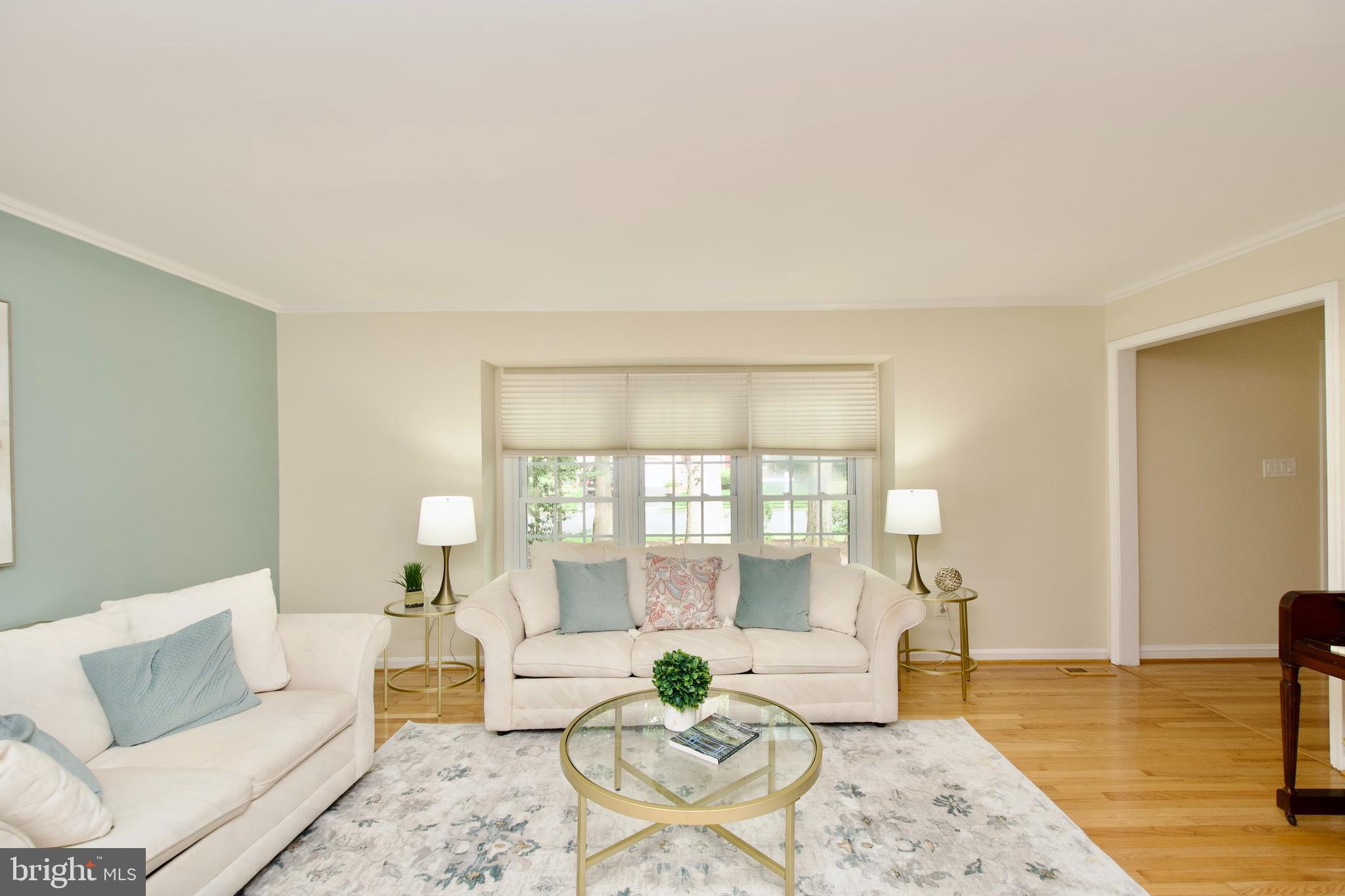 BURKE CENTRE - Residential