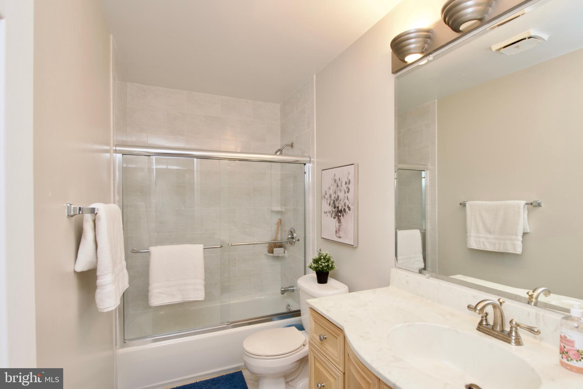 BURKE CENTRE - Residential