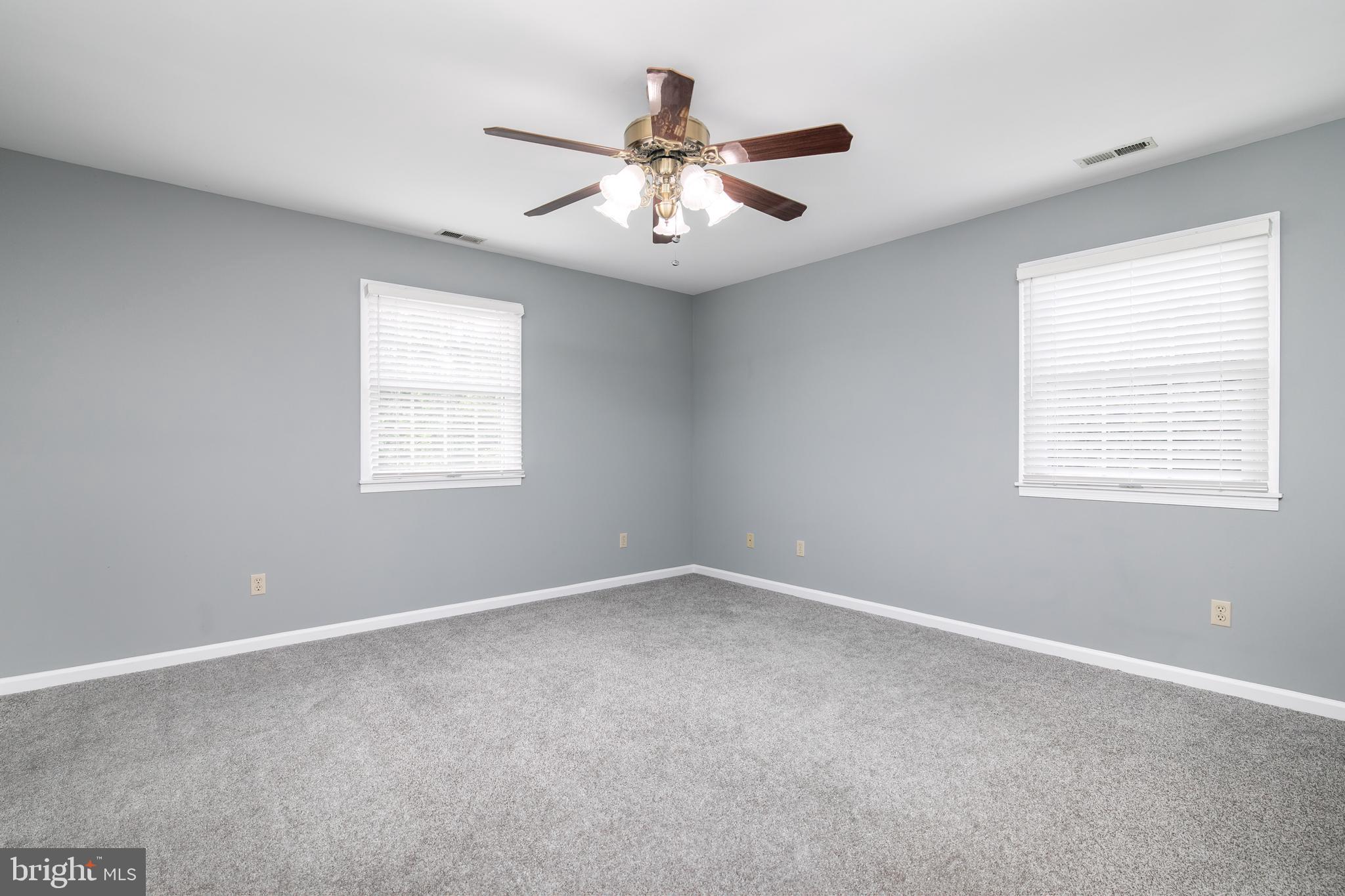 CROSS CREEK - Residential