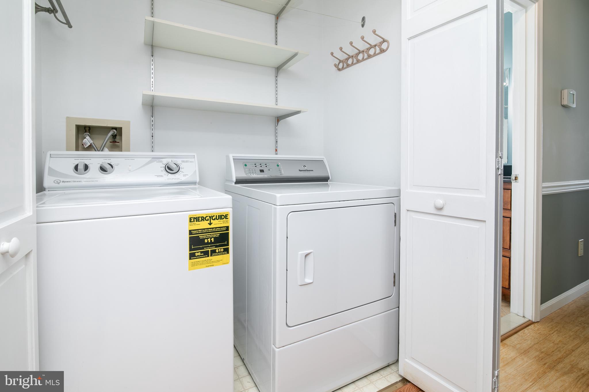 CROSS CREEK - Residential