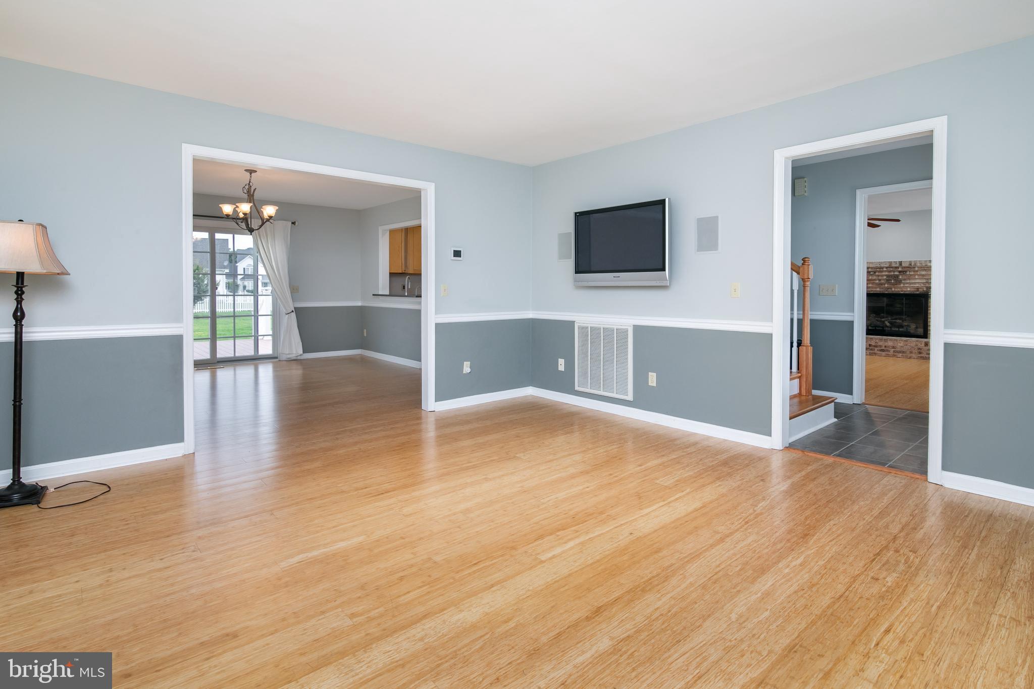 CROSS CREEK - Residential