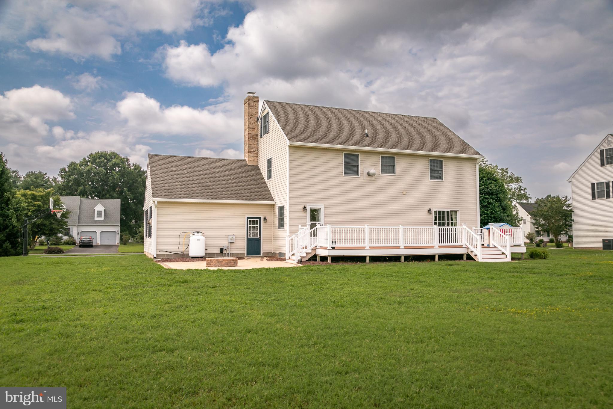 CROSS CREEK - Residential