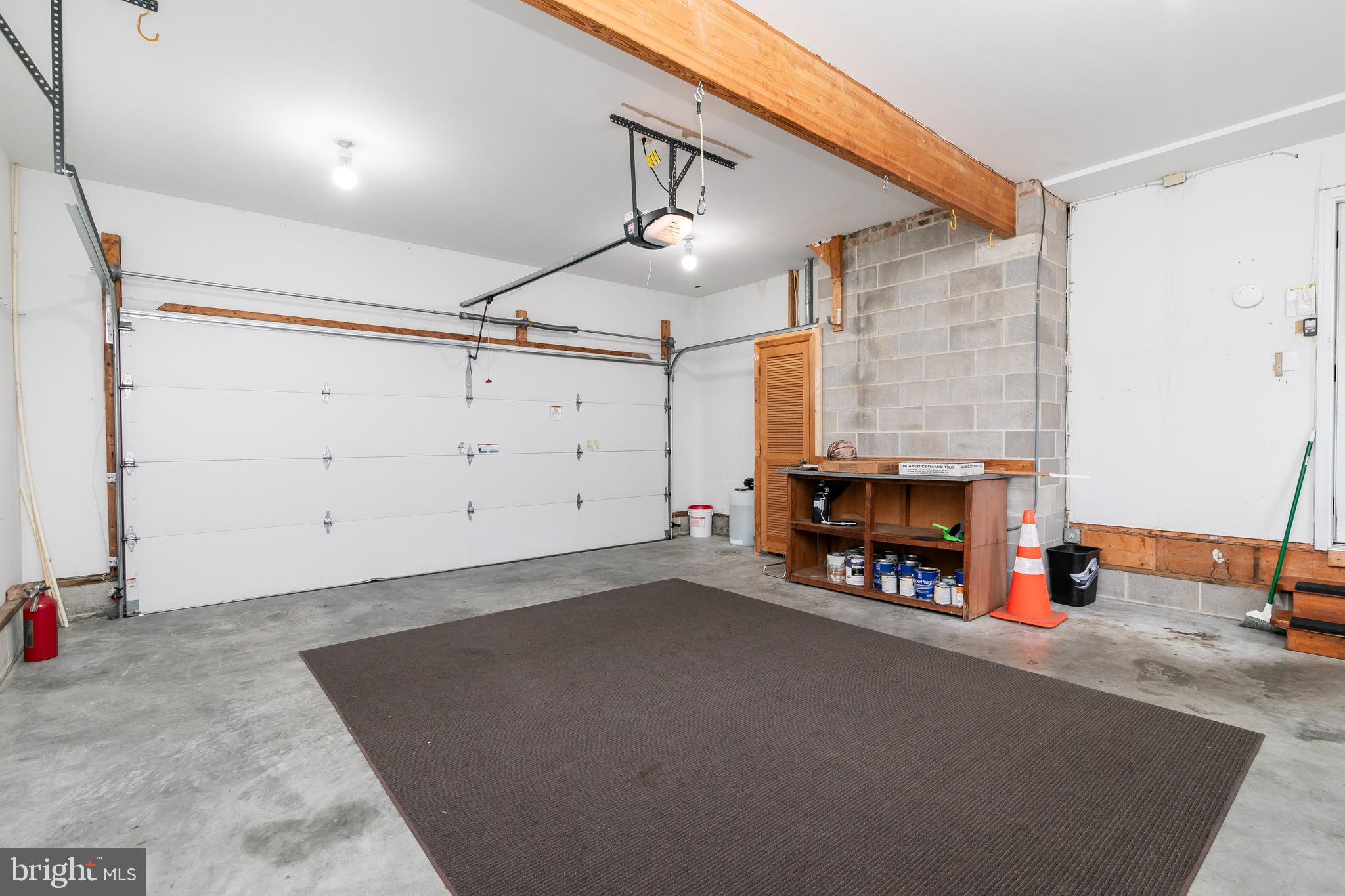 CROSS CREEK - Residential