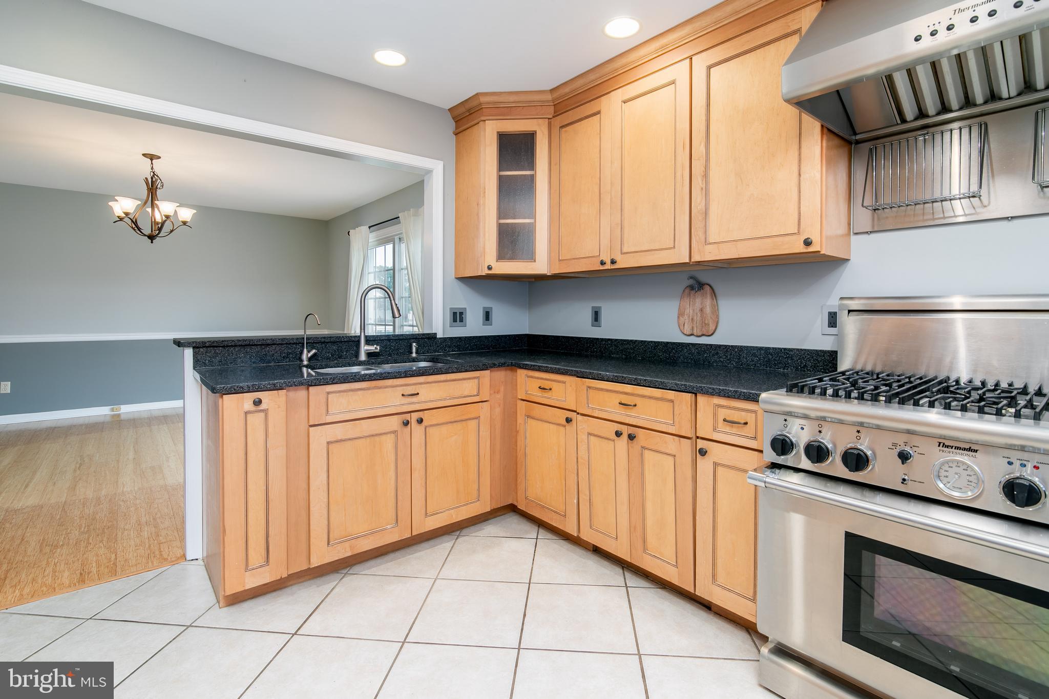 CROSS CREEK - Residential