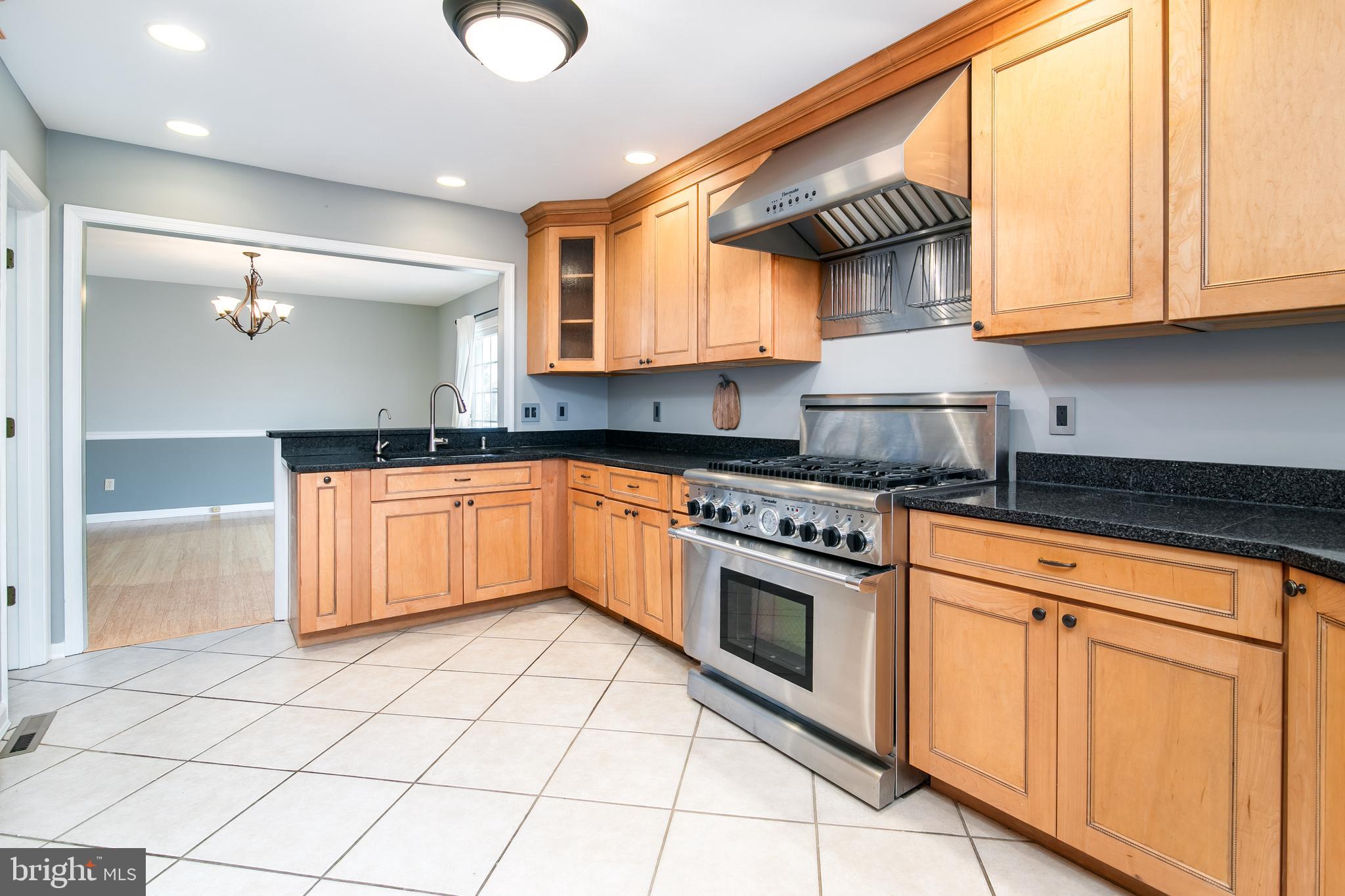 CROSS CREEK - Residential