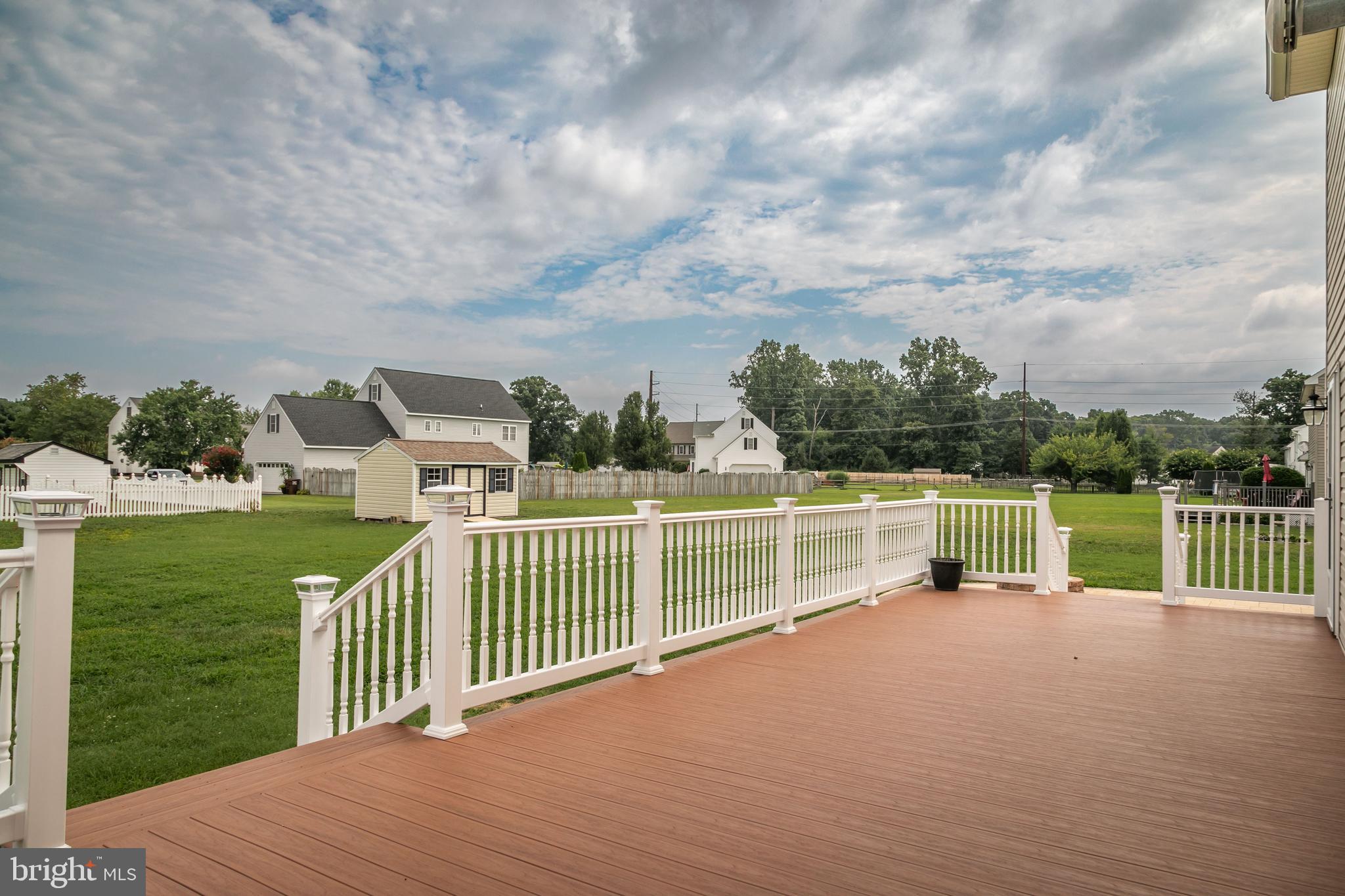 CROSS CREEK - Residential