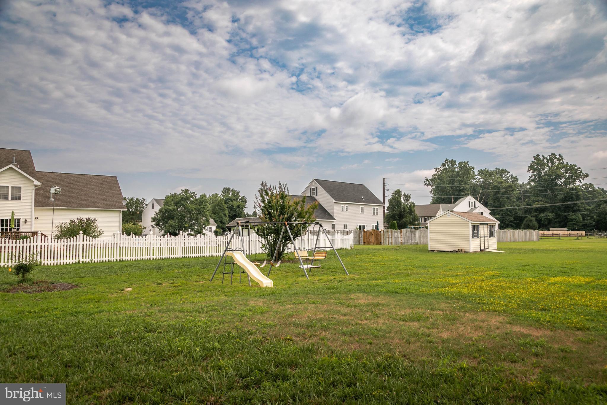 CROSS CREEK - Residential