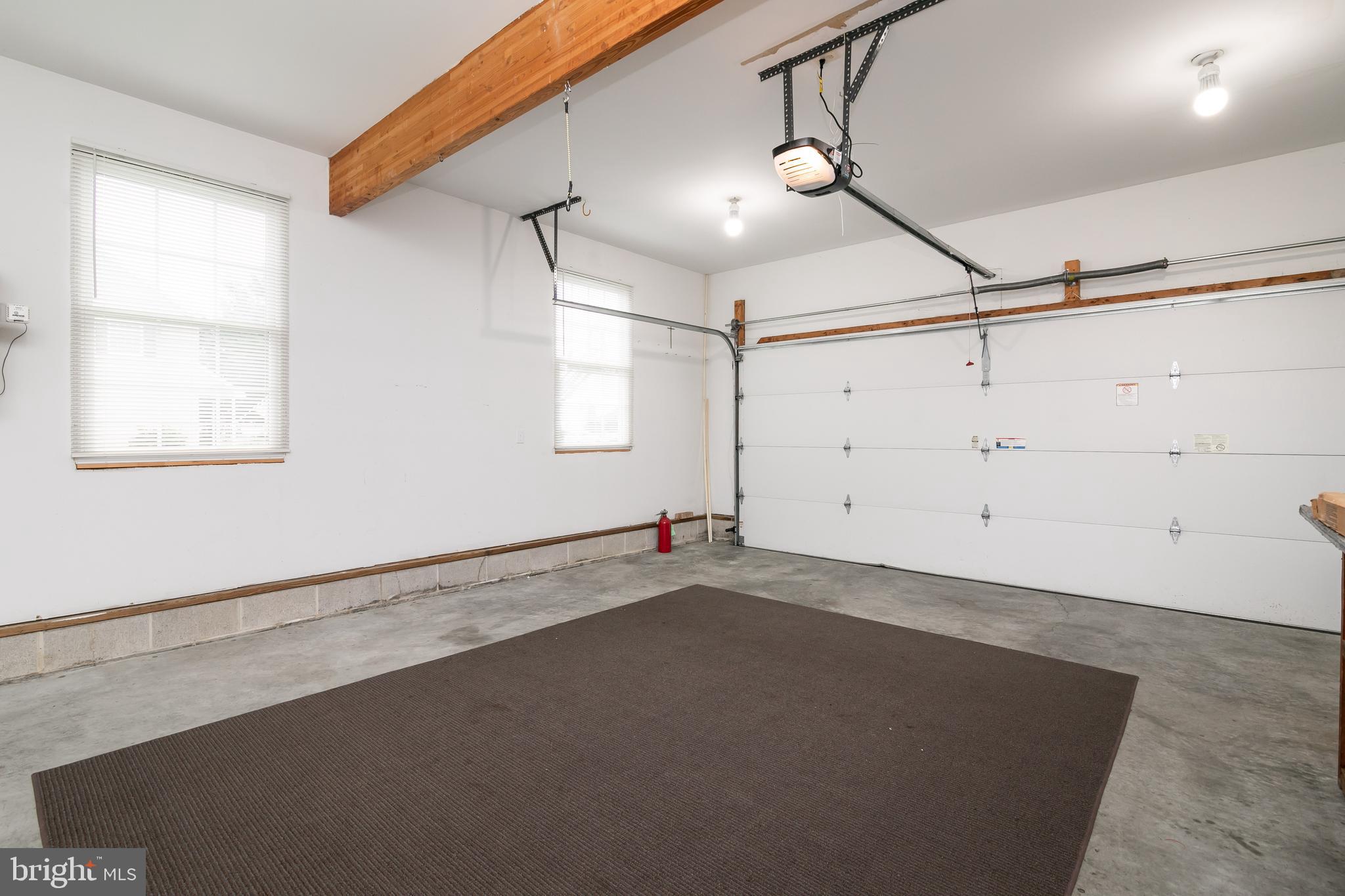 CROSS CREEK - Residential