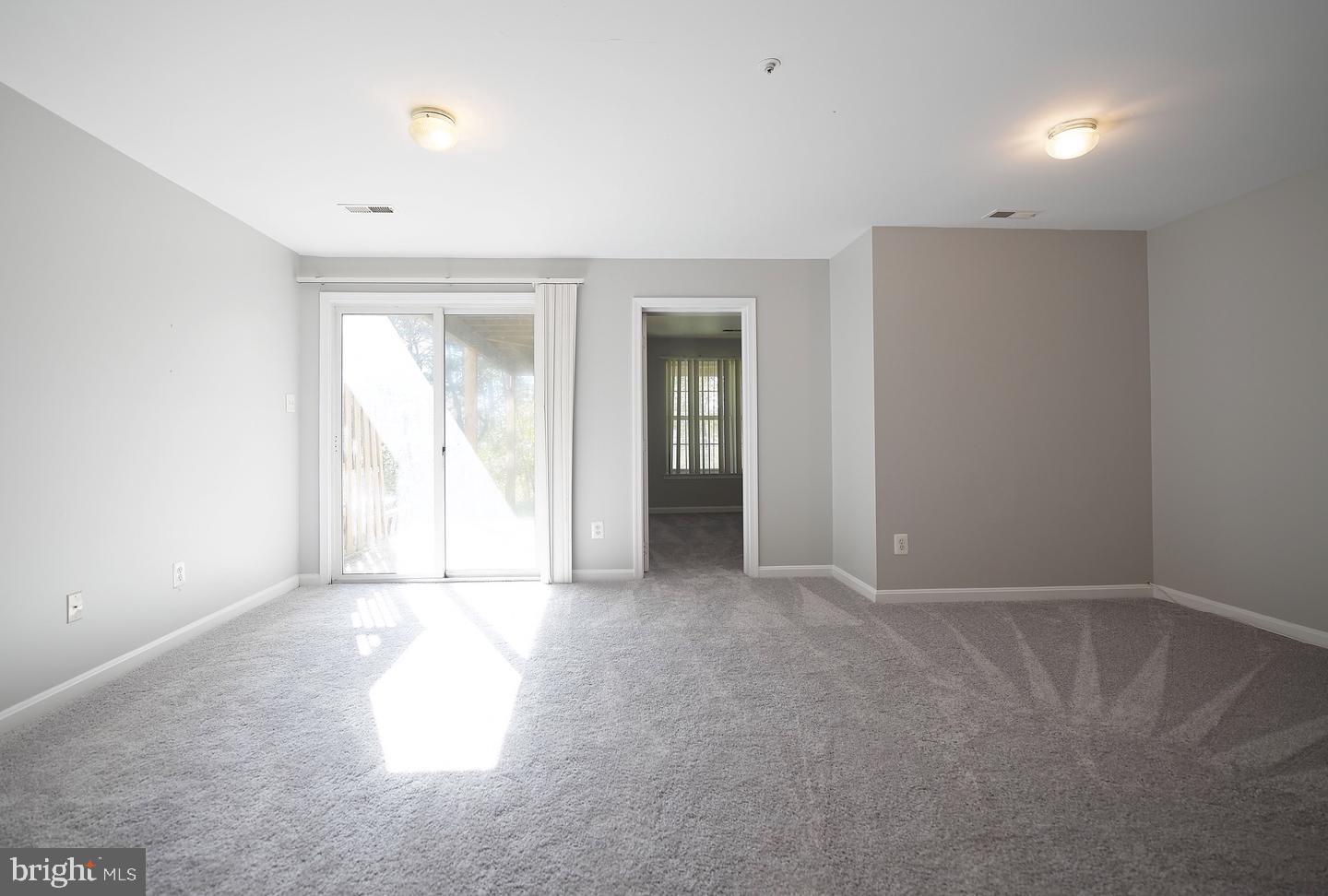 LOHR'S ORCHARD - Residential Lease