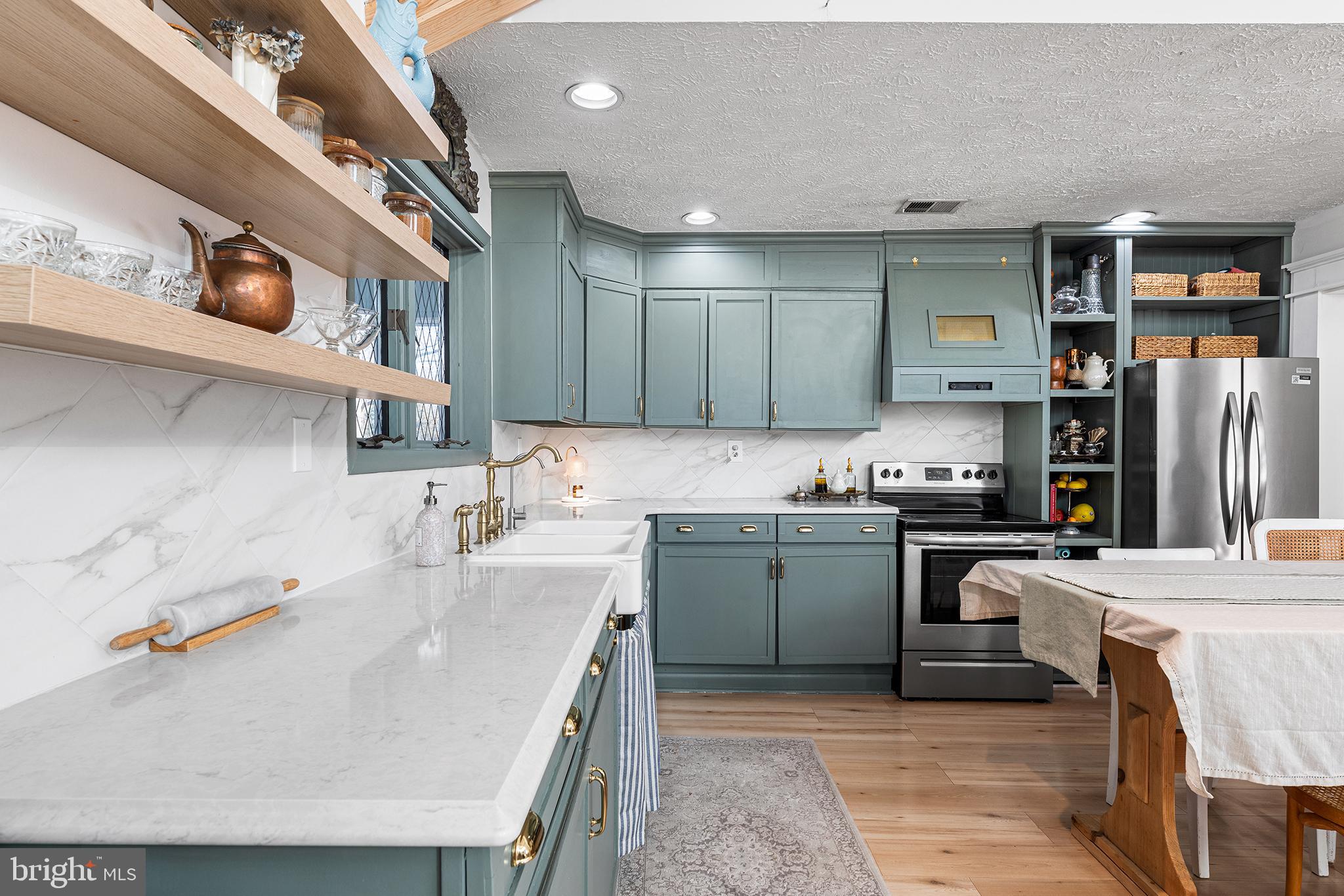 CLOVERFIELDS - Residential