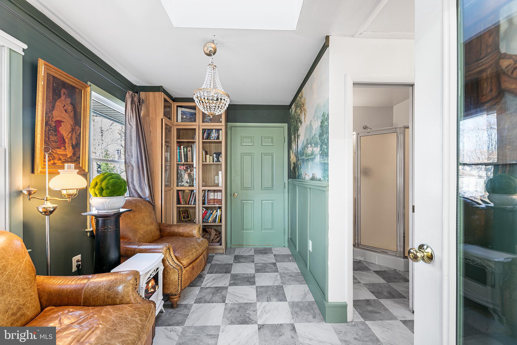 CLOVERFIELDS - Residential