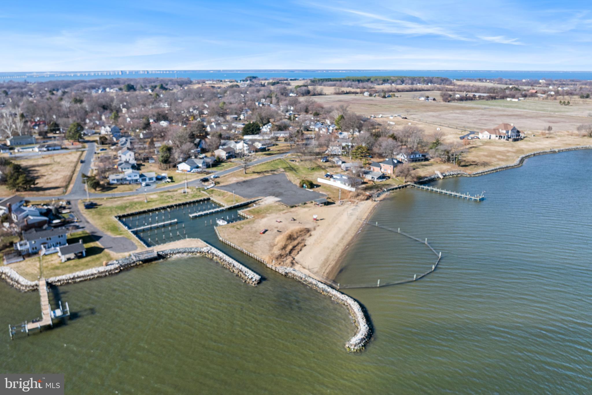 CLOVERFIELDS - Residential